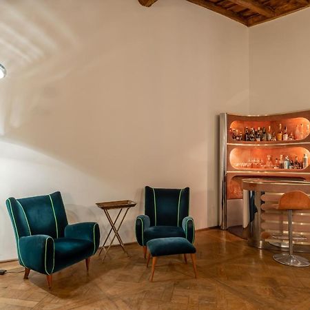 Apartamento Chic And Style In Historical Via Giulia Roma Exterior foto