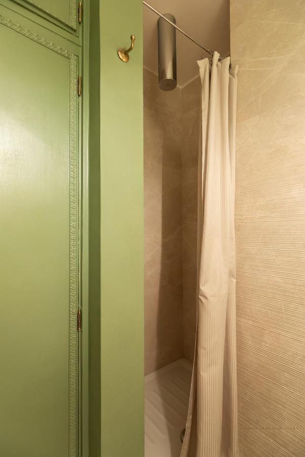 Apartamento Chic And Style In Historical Via Giulia Roma Exterior foto