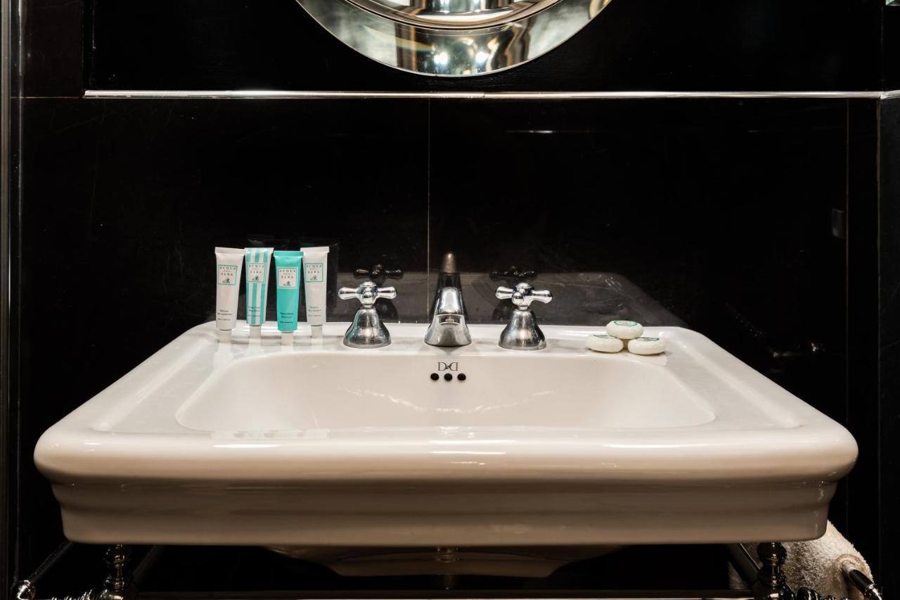 Apartamento Chic And Style In Historical Via Giulia Roma Exterior foto