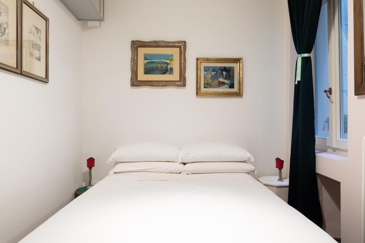 Apartamento Chic And Style In Historical Via Giulia Roma Exterior foto